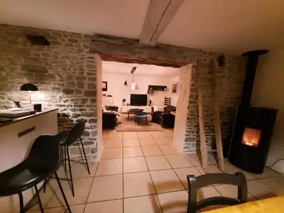 Coin salon dans l'établissement la longère charmante