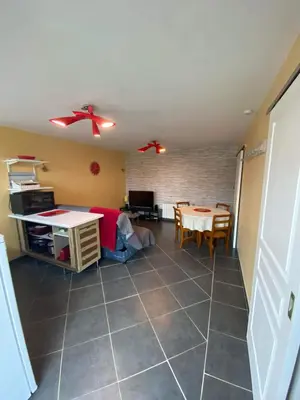 Cuisine ou kitchenette dans l'établissement Gîte à la campagne 1