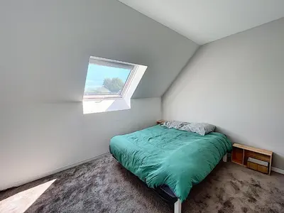 Un ou plusieurs lits dans un hébergement de l'établissement Villa moderne au calme, terrasse, jardin clos, à 500m de la plage de Kairon, proche commerces et loisirs - FR-1-361-372