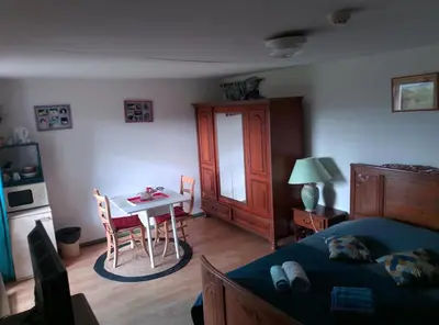 Coin salon dans l'établissement La Baronnerie