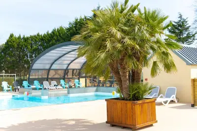 Piscine de l'établissement Gîte LE CABESTAN ou située à proximité