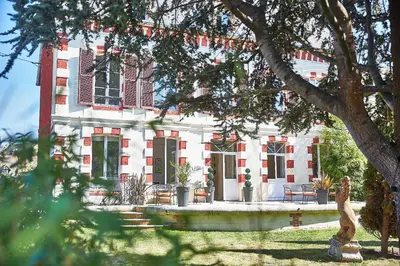 Jardin de l'établissement Demeure de Manneville - SPA - 1Km des plages de Cabourg
