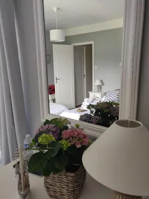 Un ou plusieurs lits dans un hébergement de l'établissement Les fleurs du Mont