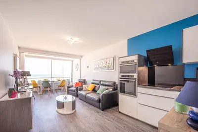 Cuisine ou kitchenette dans l'établissement Les Vagues