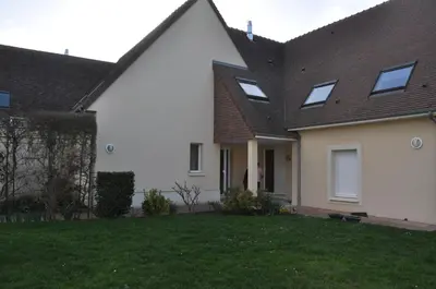 Plan de l'établissement Chambre meublée en duplex indépendante