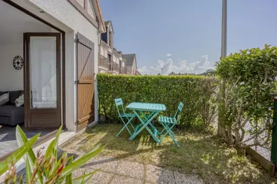 Jardin de l'établissement Le Petit Normand - Studio avec jardin à 500 m de la plage