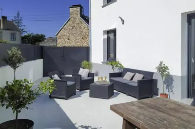 Coin salon dans l'établissement Maison de 2 à 8 personnes 5 chambres