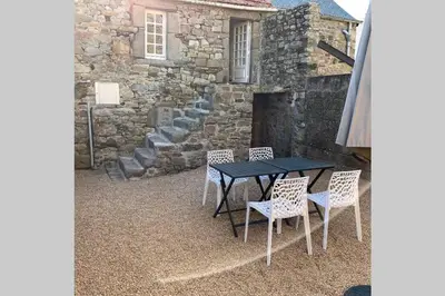Terrasse ou espace extérieur de l'établissement SCIOTOT - Bord de mer - La petite maison