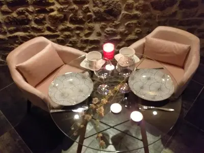 Boissons dans l'établissement Le Ptit Spa de L'Abbaye Suite love et Spa privé