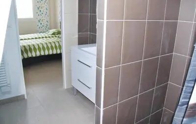 Un ou plusieurs lits dans un hébergement de l'établissement Gorgeous Home In Stgermainay-Plage