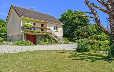 Jardin de l'établissement Holiday Home In Montsernelle