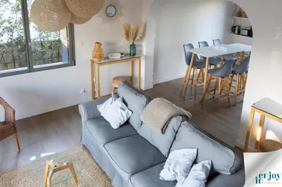 Coin salon dans l'établissement Villa Jules Grand Gîte
