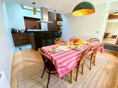 Cuisine ou kitchenette dans l'établissement Le Capella, magnifique maison au calme avec garage