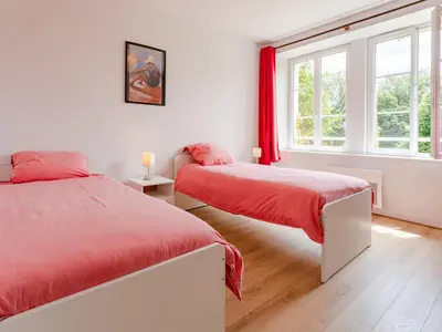 Un ou plusieurs lits dans un hébergement de l'établissement Holiday Home Maison Sainte Claire by Interhome