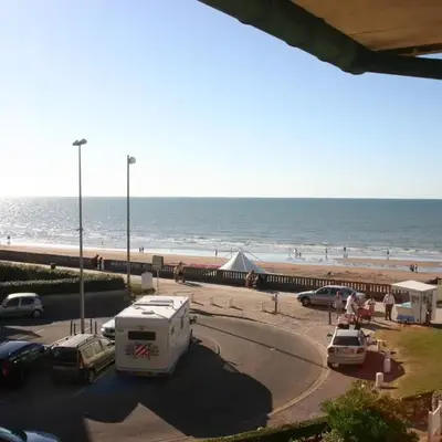 Appartement 3 pièces en front de mer avec balcons
