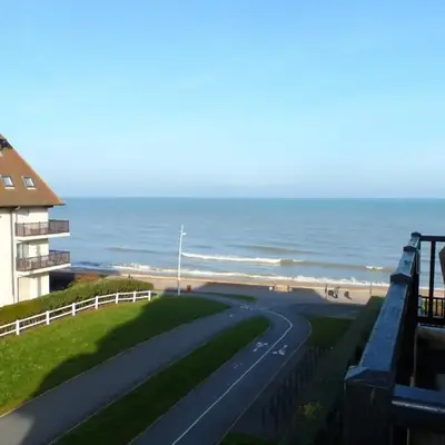 Cabourg: Appartement 2 pièces proche plage avec piscine et parking - FR-1-487-299