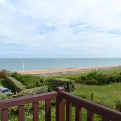 CABOURG - Appartement 3 pièces proche plage avec piscine et tennis - FR-1-487-303