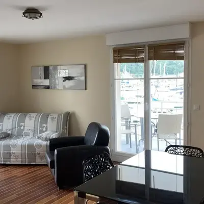 Appartement 3 pièces calme avec ascenseur à Dives-sur-Mer - FR-1-487-319