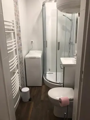 Salle de bains dans l'établissement Joli studio Résidence Villa Sévigné à Caen
