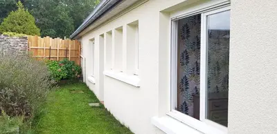 Jardin de l'établissement gîte Evanez du Mont-saint-Michel