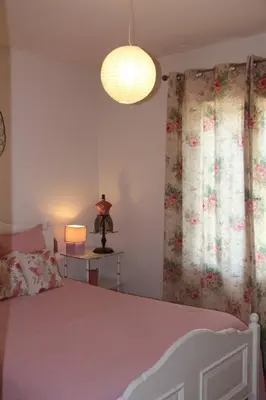 Un ou plusieurs lits dans un hébergement de l'établissement Appartement charmant au cœur de Caen - 70 m² - Parking inclus