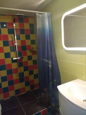 Salle de bains dans l'établissement Côté Mer - Jardin privatif à 200m de la plage