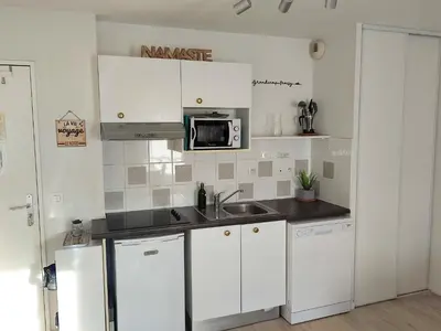 Cuisine ou kitchenette dans l'établissement Ma Pause Normande T3 Les Isles de Sola