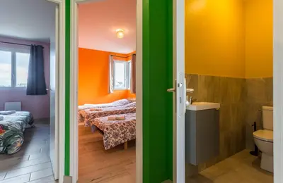 Salle de bains dans l'établissement Babord, appt avec terrasse et vue mer
