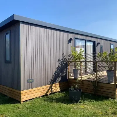 Mobil-home 3 chambres avec piscine chauffée