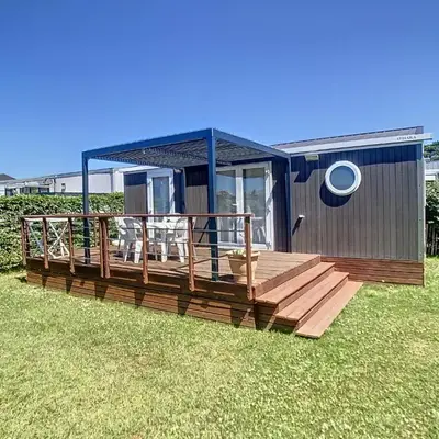 Mobil-home Grand Confort à 200m de la plage avec piscine chauffée