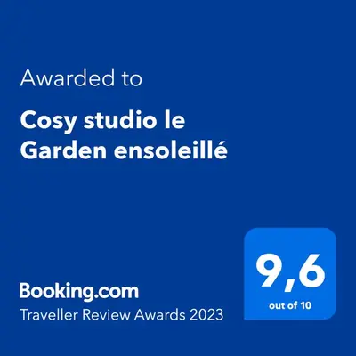 Certificat, récompense, panneau ou autre document affiché dans l'établissement Cosy studio le Garden ensoleillé