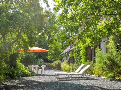 Jardin de l'établissement Gite Le Chevalier