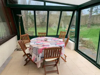 Jardin de l'établissement Chalet de vacances au bord de mer VER SUR MER
