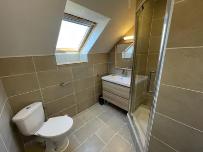 Salle de bains dans l'établissement Gites La Ville Pain