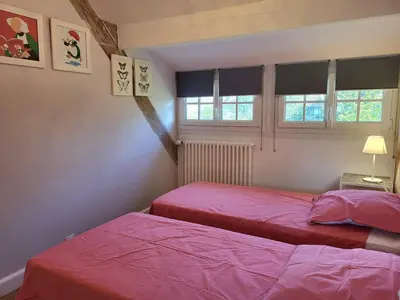 Un ou plusieurs lits dans un hébergement de l'établissement Maison Familiale, Plage à 250m, Calme, Jardin, Terrasse, WIFI - FR-1-465-75