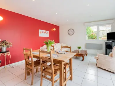 Coin salon dans l'établissement Holiday Home Le havre de paix by Interhome