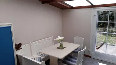 Coin salon dans l'établissement La p'tite maison de la plage