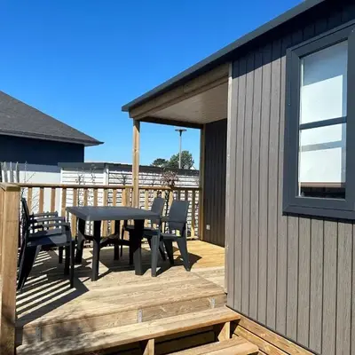 Mobil-home de Grand Confort à 200m de la plage avec piscine chauffée