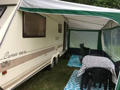 Plan de l'établissement Inviting 2-Bed Cabin in Domfront En Poiraie