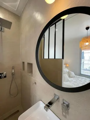 Salle de bains dans l'établissement La Nacre - Logement de charme - Cabourg