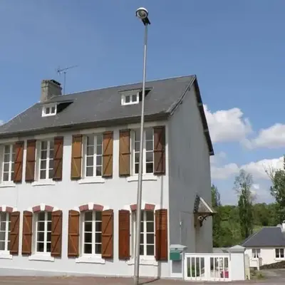 Normandy Fireplace Retreat