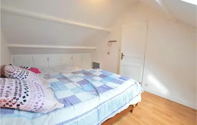 Un ou plusieurs lits dans un hébergement de l'établissement Pet Friendly Home In Marcey-Les-Grèves