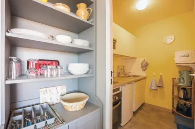 Cuisine ou kitchenette dans l'établissement Sunan