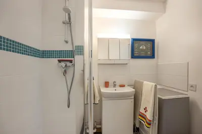 Salle de bains dans l'établissement Sunan