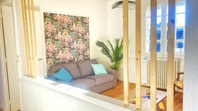 Coin salon dans l'établissement DOMFRONT-BNB : CHIC & CONFORT