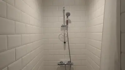 Salle de bains dans l'établissement La Glycine, maison normande proche de la mer et des lieux touristiques