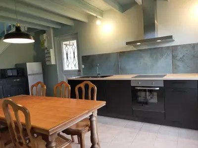 Cuisine ou kitchenette dans l'établissement ESCAPADE EN BAIE 3étoiles