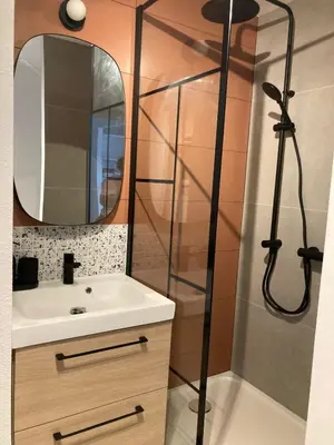 Salle de bains dans l'établissement Cabourg T2 Front de Mer - Proche Thalasso