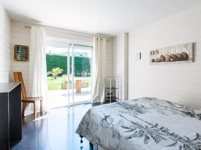 Un ou plusieurs lits dans un hébergement de l'établissement Holiday Home l'Agon by Interhome