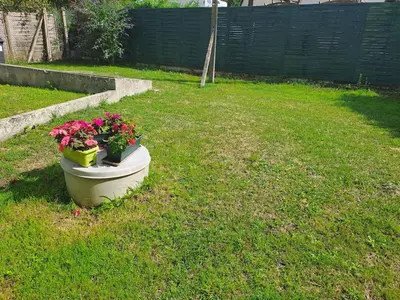 Jardin de l'établissement chez Jean-Marc et Colette